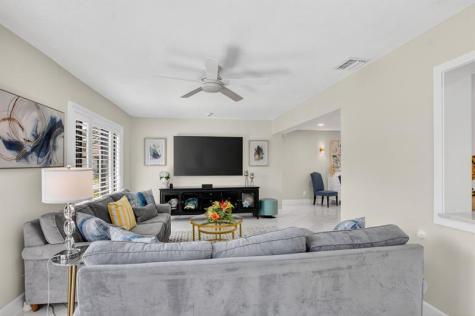 2062 SW 15th Place Deerfield Beach FL 33442