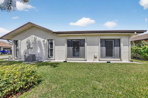 2062 SW 15th Place Deerfield Beach FL 33442