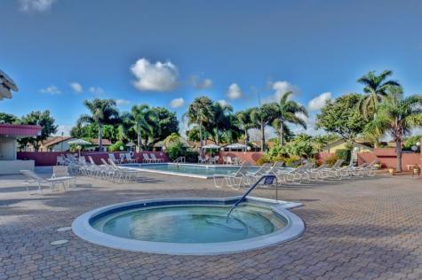 2062 SW 15th Place Deerfield Beach FL 33442