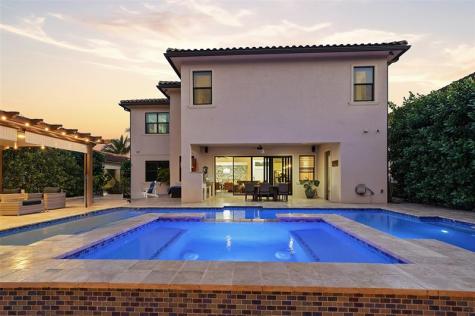 11665 NW 83rd Way Parkland FL 33076