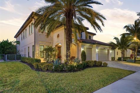 11665 NW 83rd Way Parkland FL 33076