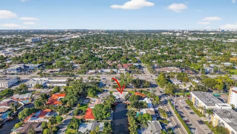 1570 NE 30th Place Oakland Park FL 33334