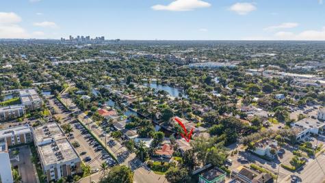 1570 NE 30th Place Oakland Park FL 33334