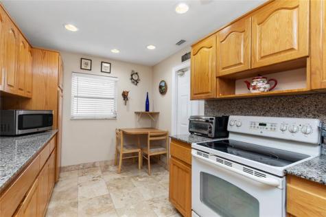 1251 NW 90th Drive Plantation FL 33322