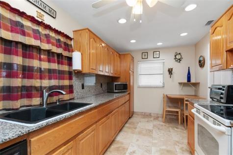 1251 NW 90th Drive Plantation FL 33322