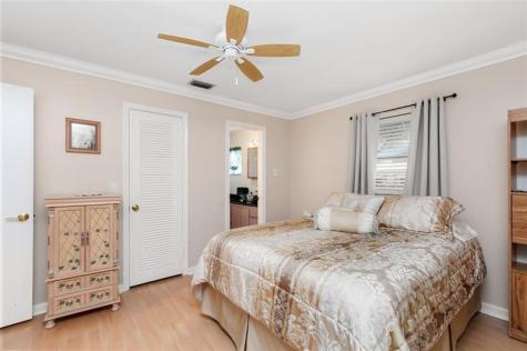 1251 NW 90th Drive Plantation FL 33322