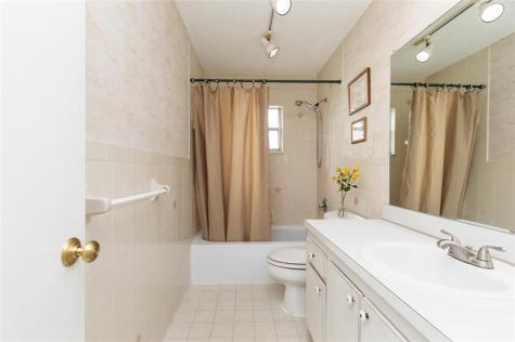 1251 NW 90th Drive Plantation FL 33322
