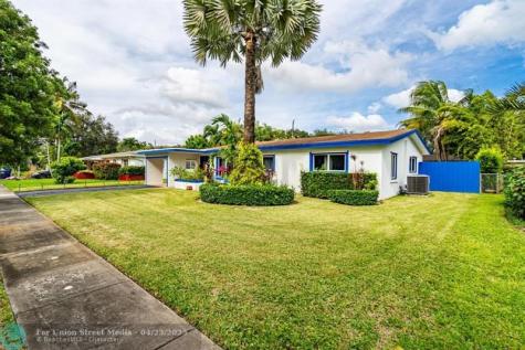 315 S 57th Avenue Hollywood FL 33023