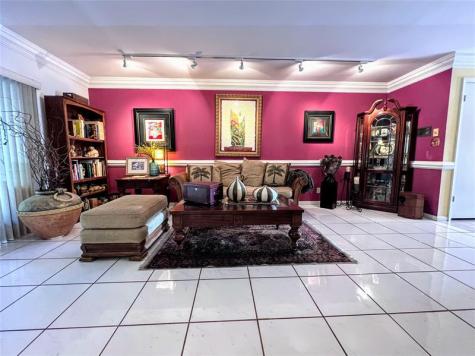 8963 NW 44th Court Sunrise FL 33351