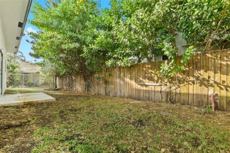 2407 NW 8 Street Fort Lauderdale FL 33311