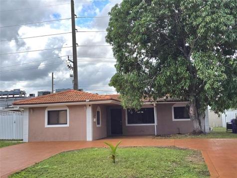 2420 N 59th Terrace Hollywood FL 33021
