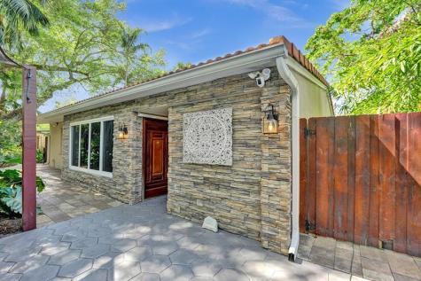 1317 SW 18th Avenue Fort Lauderdale FL 33312