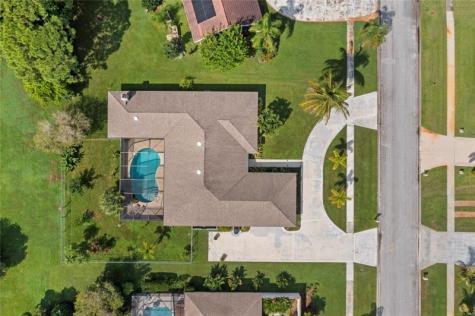 1862 SE Boma Avenue Port St Lucie FL 34952