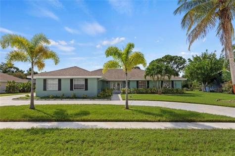 1862 SE Boma Avenue Port St Lucie FL 34952