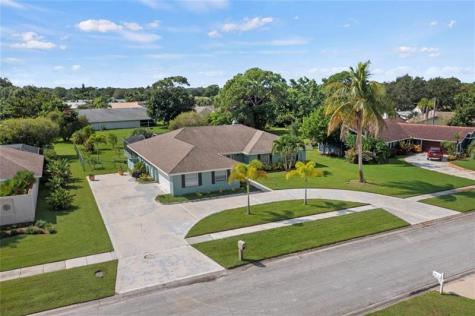1862 SE Boma Avenue Port St Lucie FL 34952