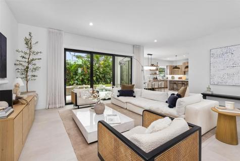 1405 NE 4th Avenue Boca Raton FL 33432