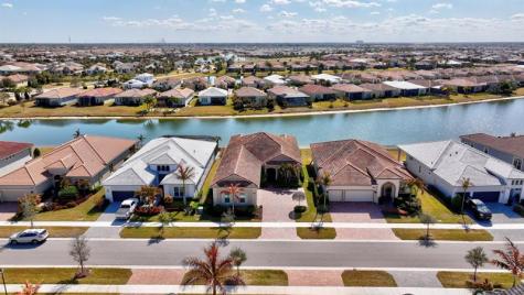 8639 SW Flutto Way Port St Lucie FL 34987