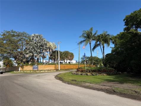 206 NE 5th Avenue Dania Beach FL 33004