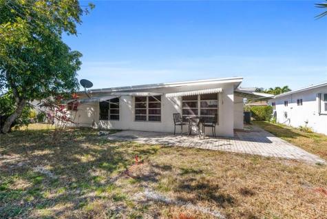1130 NW 72nd Terrace Margate FL 33063