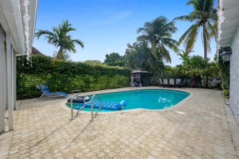 1336 Funston Street Hollywood FL 33019