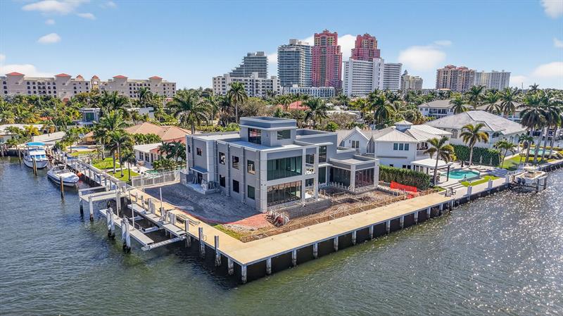 3025 NE 25th Street Fort Lauderdale FL 33305