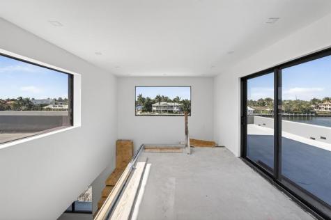 3025 NE 25th Street Fort Lauderdale FL 33305