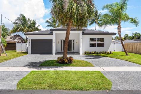 171 SE 4th Court Pompano Beach FL 33060