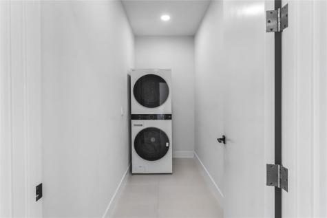 171 SE 4th Court Pompano Beach FL 33060