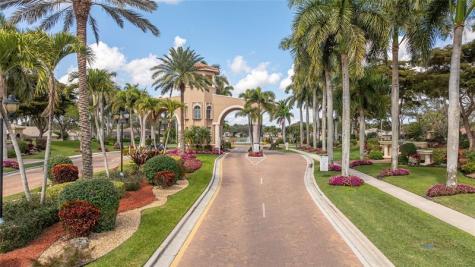 13801 Via Nidia Delray Beach FL 33446