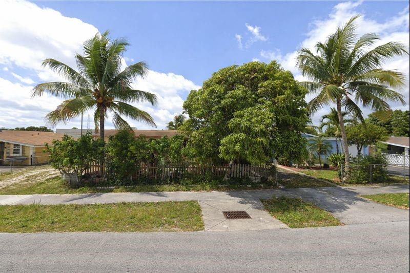 930 NE 52nd Court Deerfield Beach FL 33064
