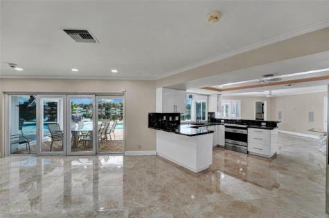 7130 SW 9th Street Plantation FL 33317