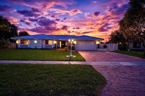 7130 SW 9th Street Plantation FL 33317