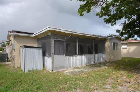 960 NW 49th Street Deerfield Beach FL 33064