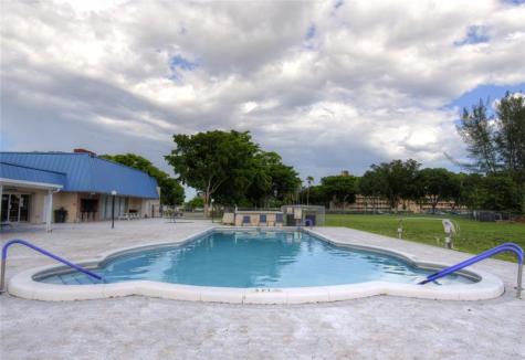 960 NW 49th Street Deerfield Beach FL 33064