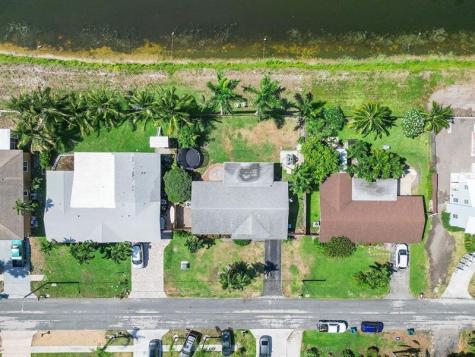 1034 SW 24th Avenue Boynton Beach FL 33426