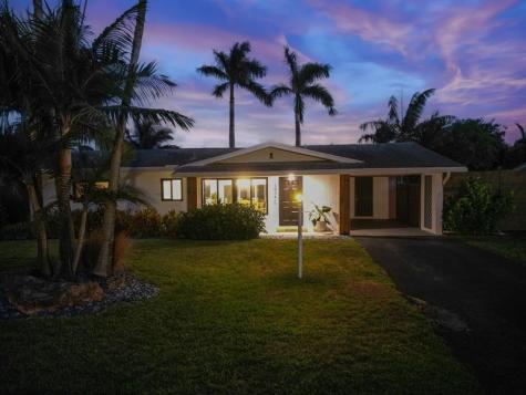 1034 SW 24th Avenue Boynton Beach FL 33426