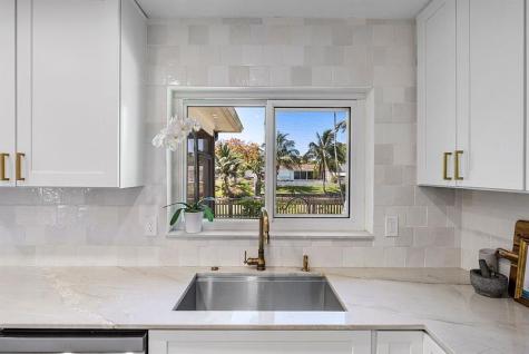1034 SW 24th Avenue Boynton Beach FL 33426