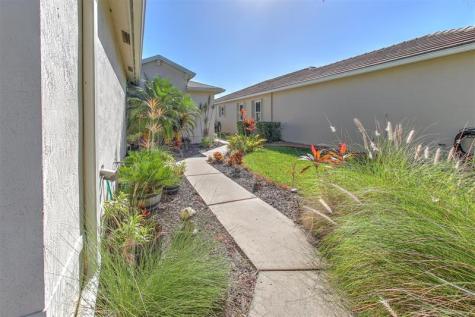 9713 SW Eastbrook Circle Port St Lucie FL 34987