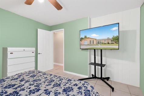 1910 SW 98th Terrace Miramar FL 33025