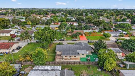 1910 SW 98th Terrace Miramar FL 33025