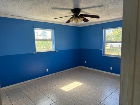 321 NE Genesee Avenue Port St Lucie FL 34983