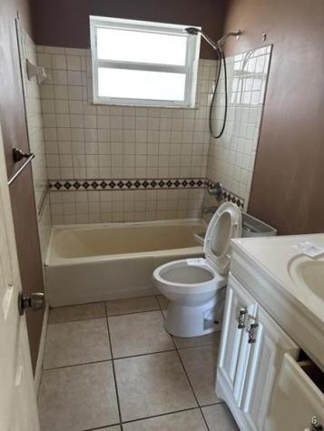 321 NE Genesee Avenue Port St Lucie FL 34983