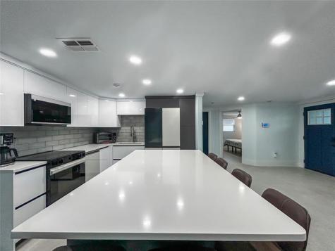 13704 Maria Hudson FL 34667