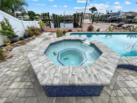13704 Maria Hudson FL 34667