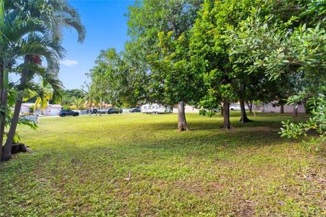 23 NE 116th Street Miami FL 33161