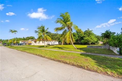 23 NE 116th Street Miami FL 33161