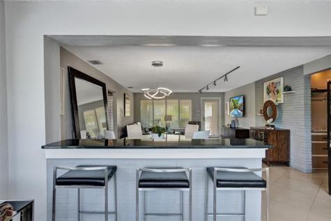 417 NE 29th Street Wilton Manors FL 33334