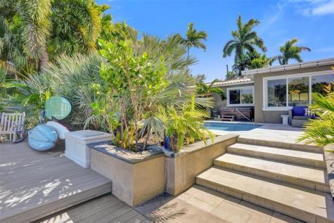 417 NE 29th Street Wilton Manors FL 33334