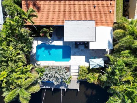 417 NE 29th Street Wilton Manors FL 33334