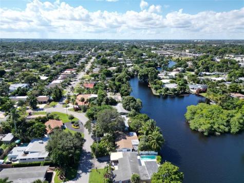 417 NE 29th Street Wilton Manors FL 33334